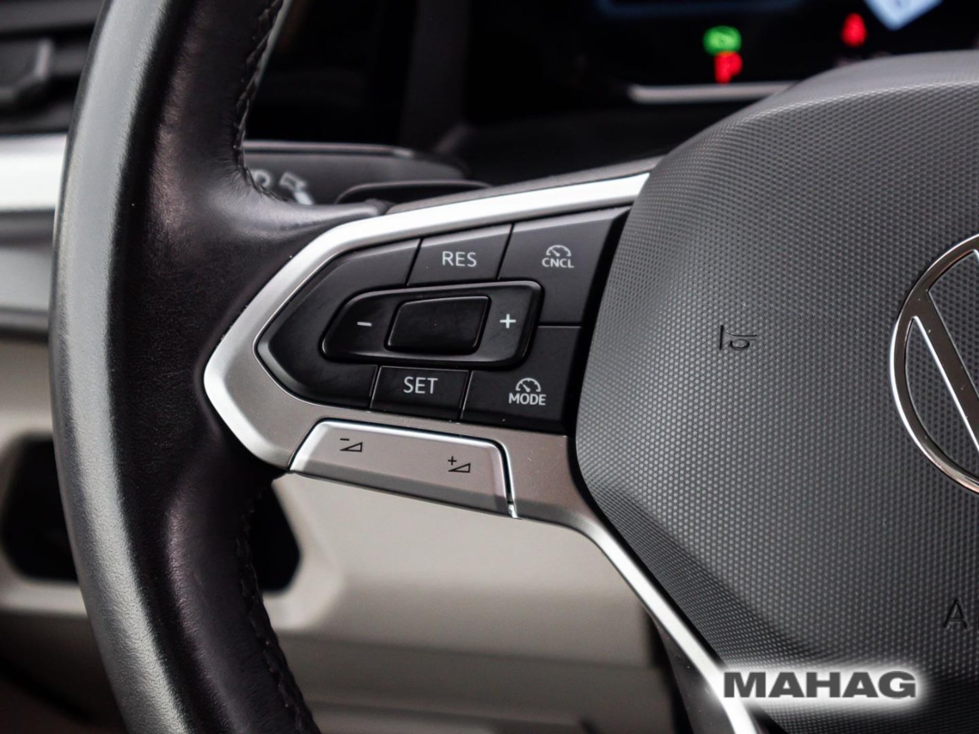 Volkswagen Multivan Basis-Modell