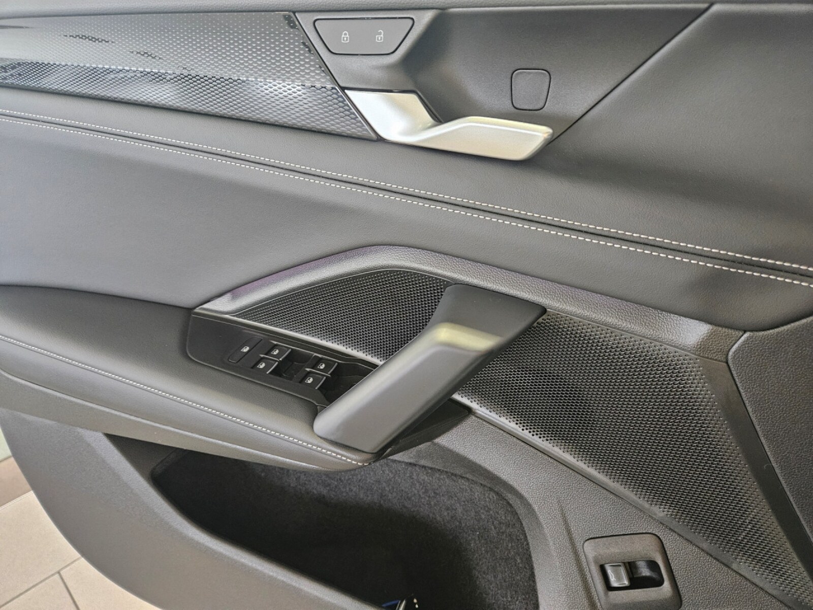 Volkswagen Tiguan – Bild 6