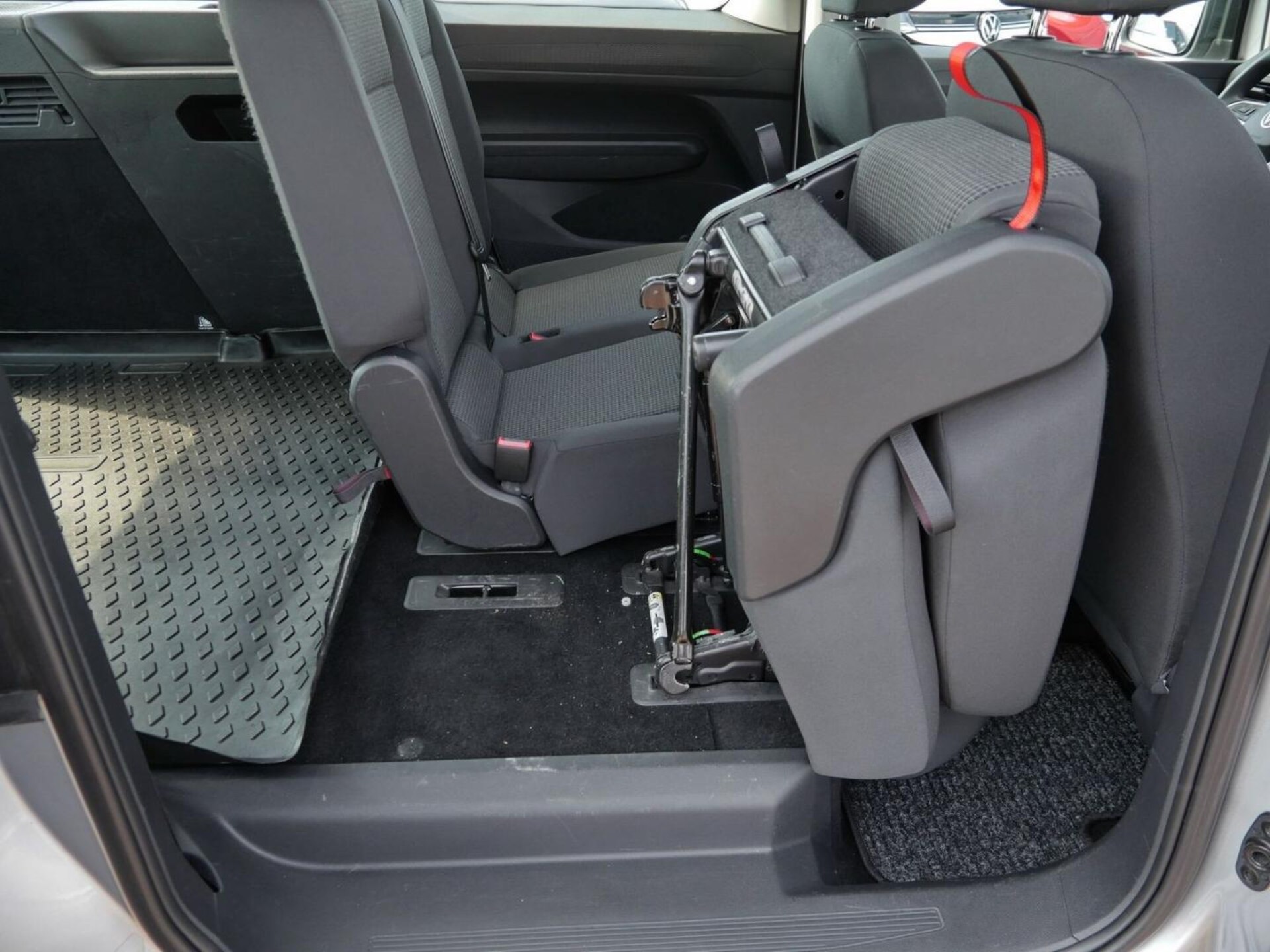 Volkswagen Caddy Maxi Kombi Basis-Modell