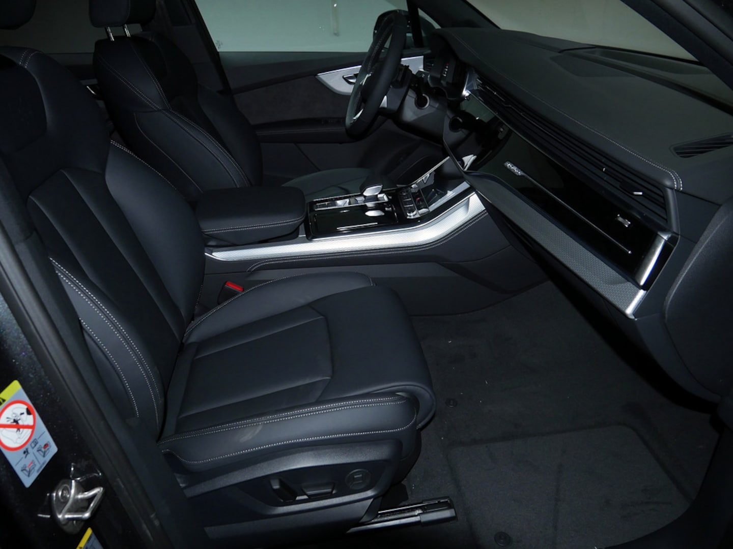 Bild über Audi Q7 SUV S line 50 TDI quattro tiptronic - für weitere Informationen kontaktieren Sie den Audi Partner