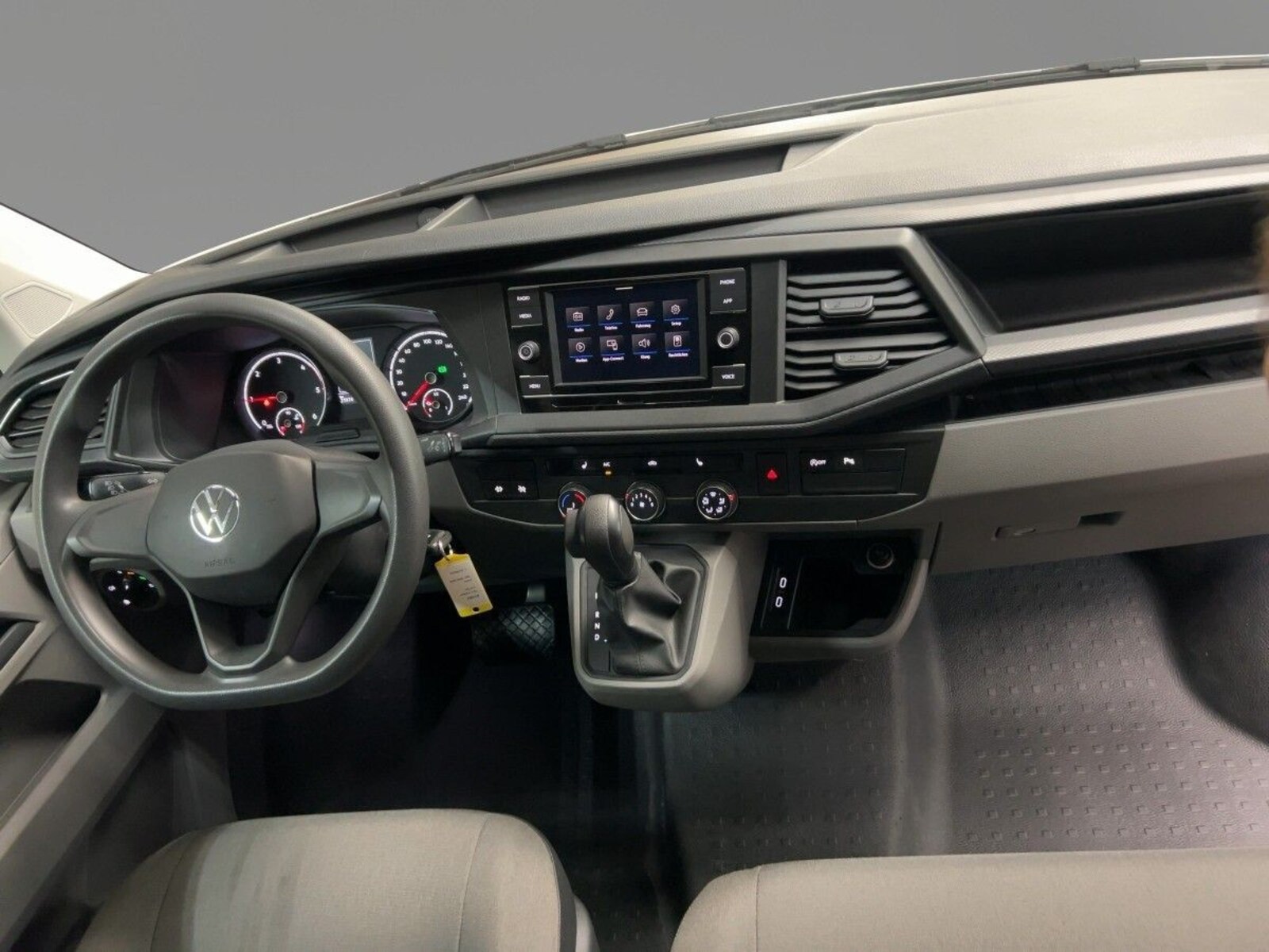 Volkswagen T6.1 Transporter Kasten kurzer Radstand – Bild 8