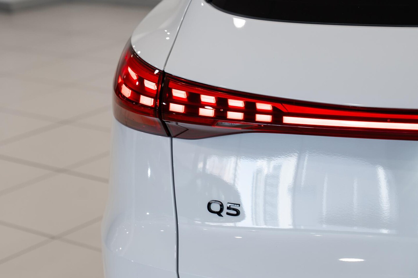 Image about Audi Q5 SUV TFSI quattro 200 kW sport