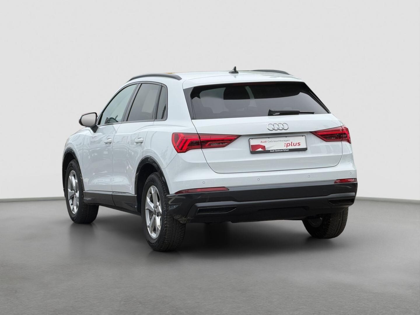 Bild über Audi Q3 advanced 35 TFSI S tronic - für weitere Informationen kontaktieren Sie den Audi Partner