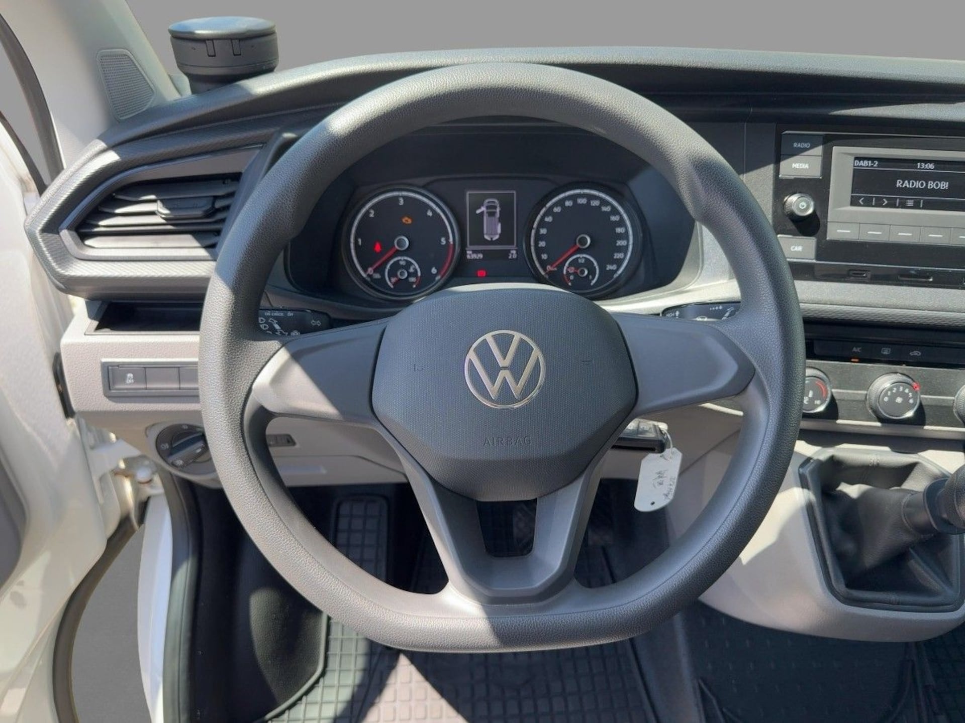 Volkswagen T6.1 Transporter Kasten langer Radstand