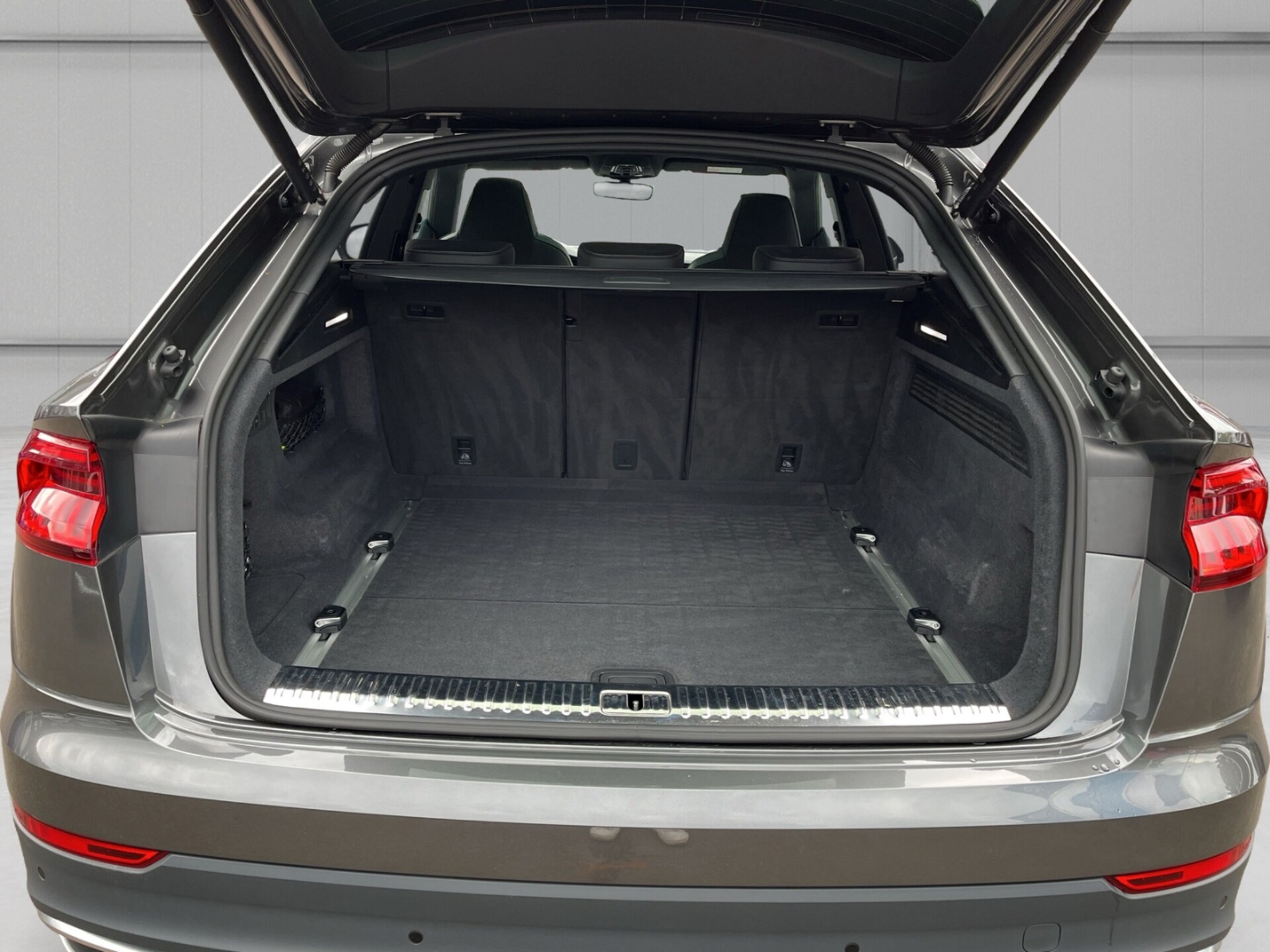 Audi Q8 SUV