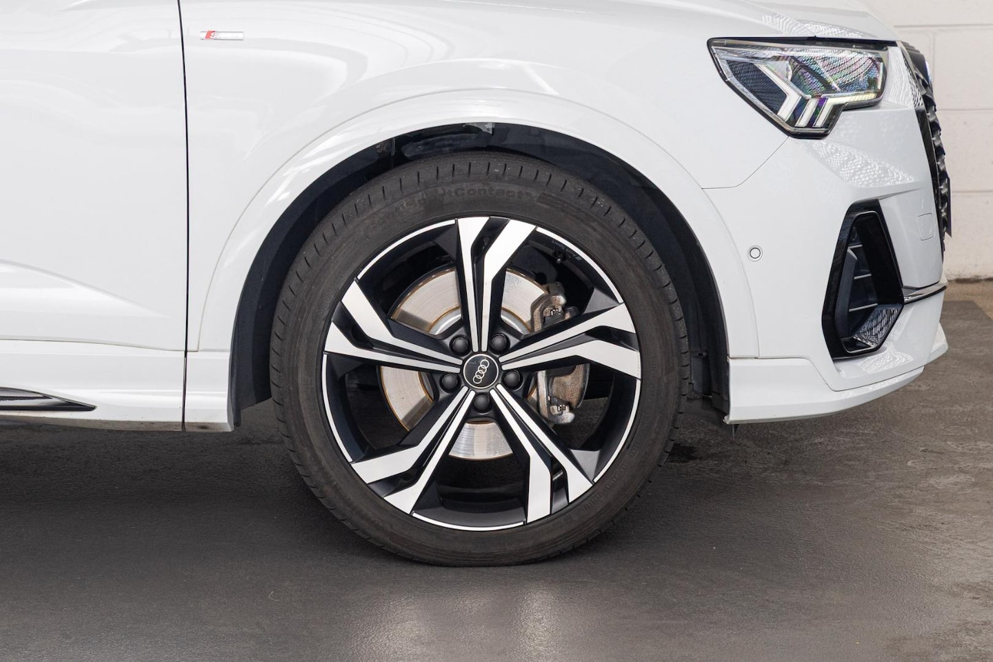 Image about Audi Q3 Sportback 40 TFSI quattro S tronic