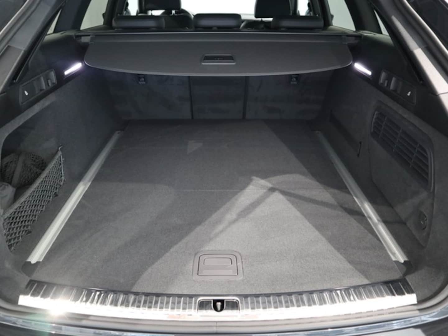 Bild über Audi A6 Avant 40 TDI quattro S tronic - für weitere Informationen kontaktieren Sie den Audi Partner