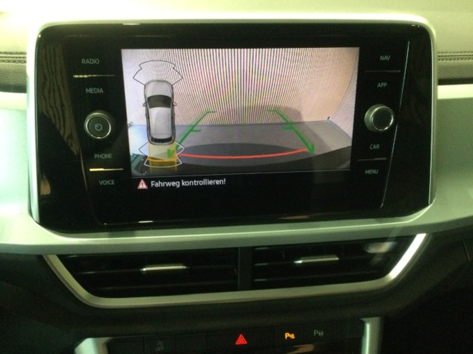 Volkswagen T-Roc – Bild 12