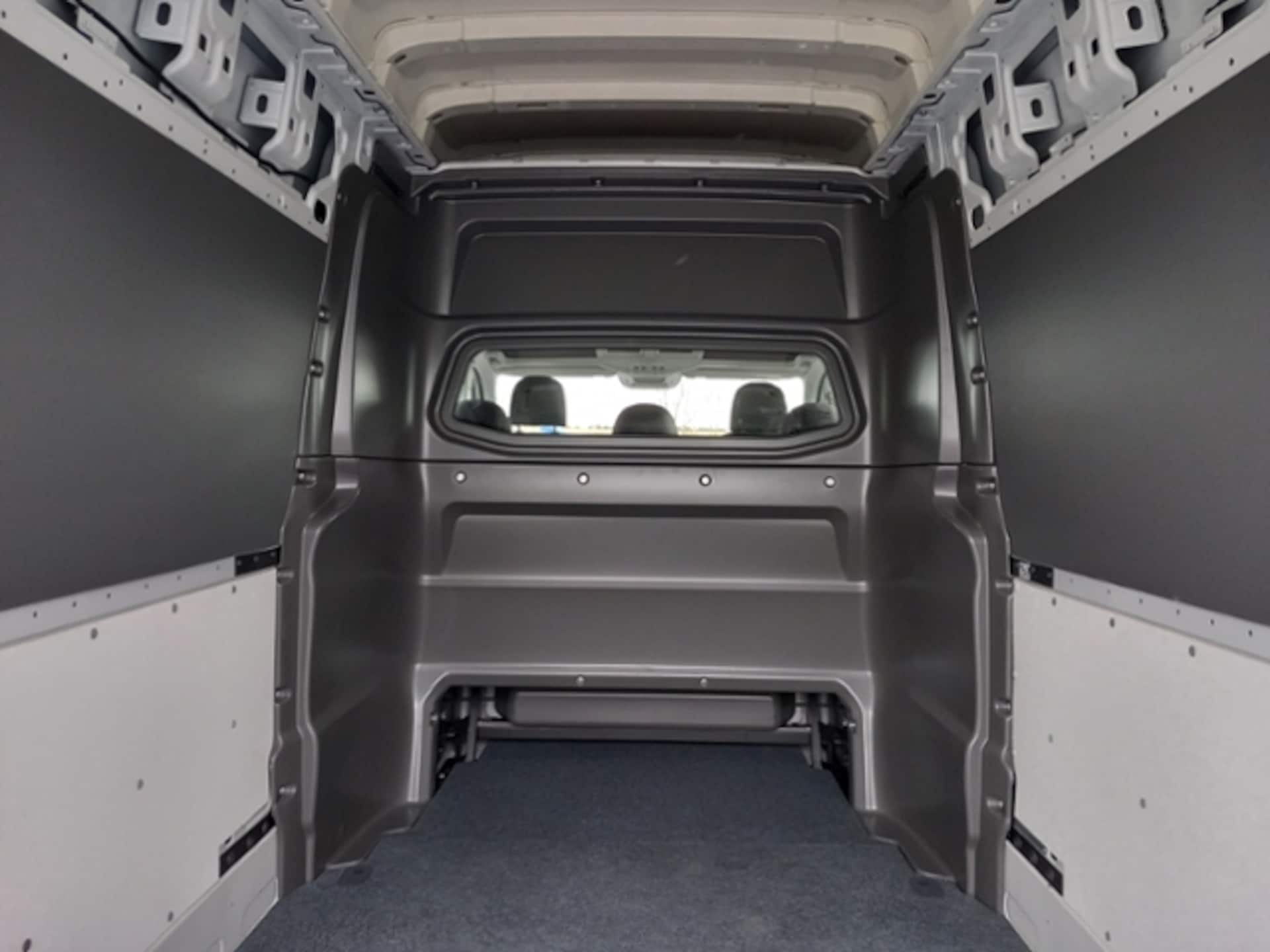 Volkswagen Crafter Kasten langer Radstand