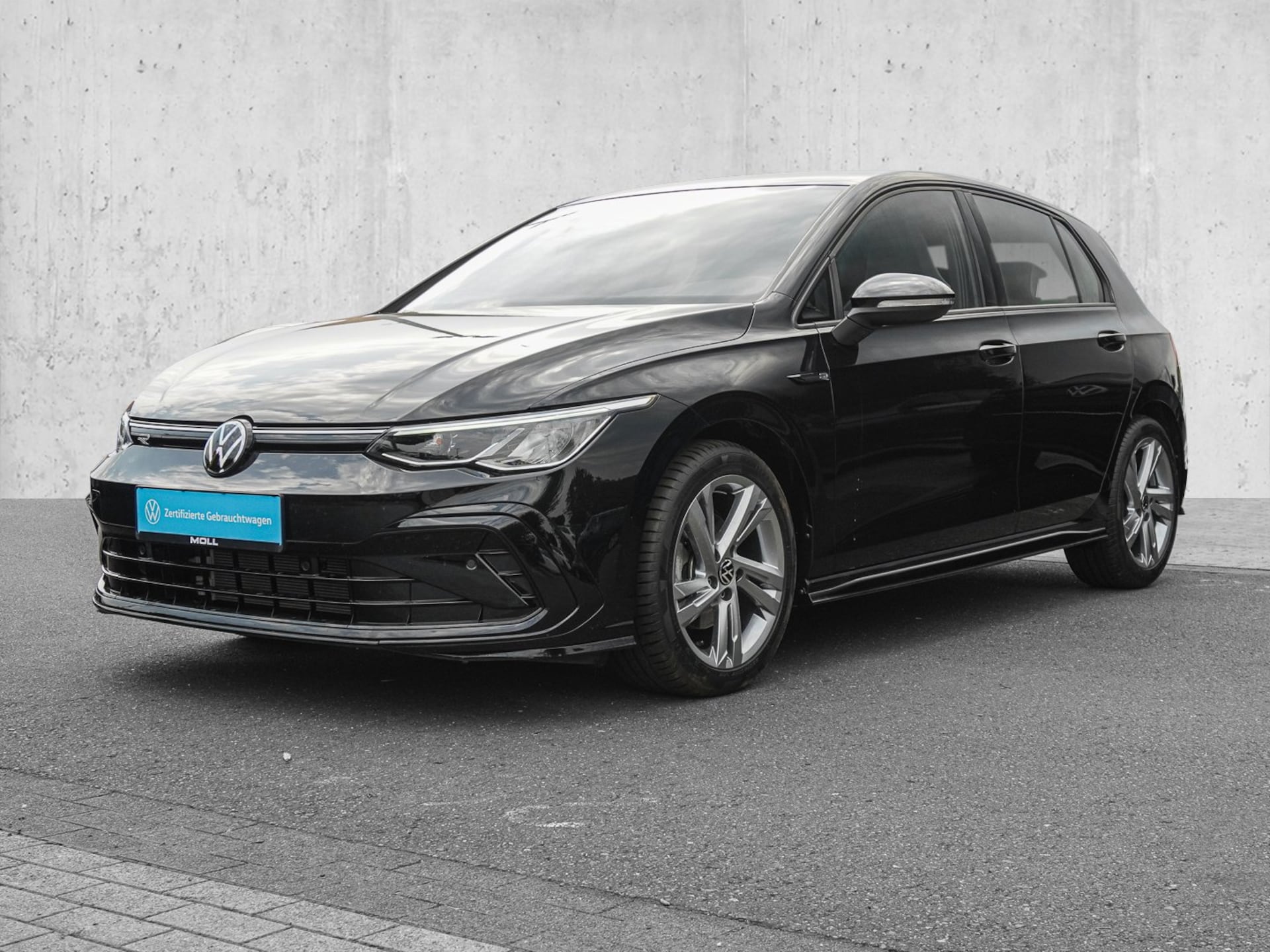 Volkswagen Golf R-Line