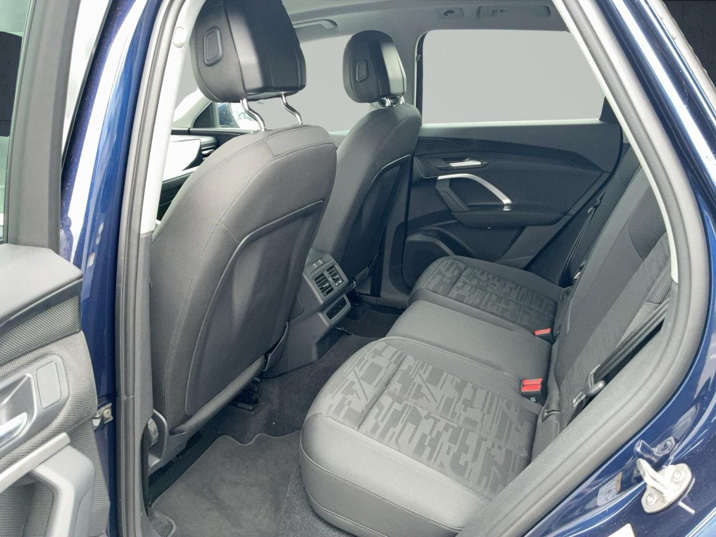 Bild über Audi Q5 SUV TFSI 150 kW S tronic - für weitere Informationen kontaktieren Sie den Audi Partner