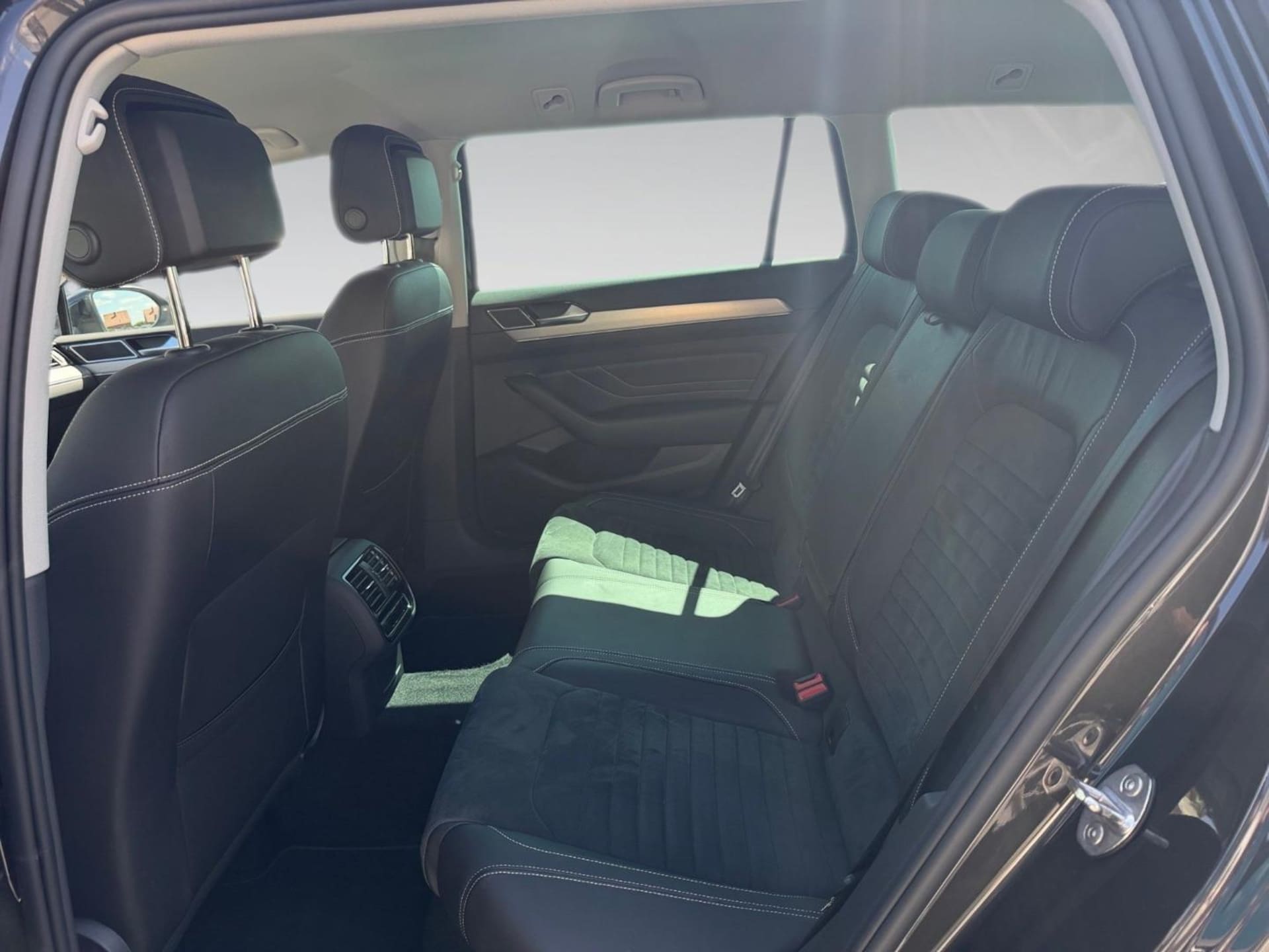 Volkswagen Passat Variant Elegance