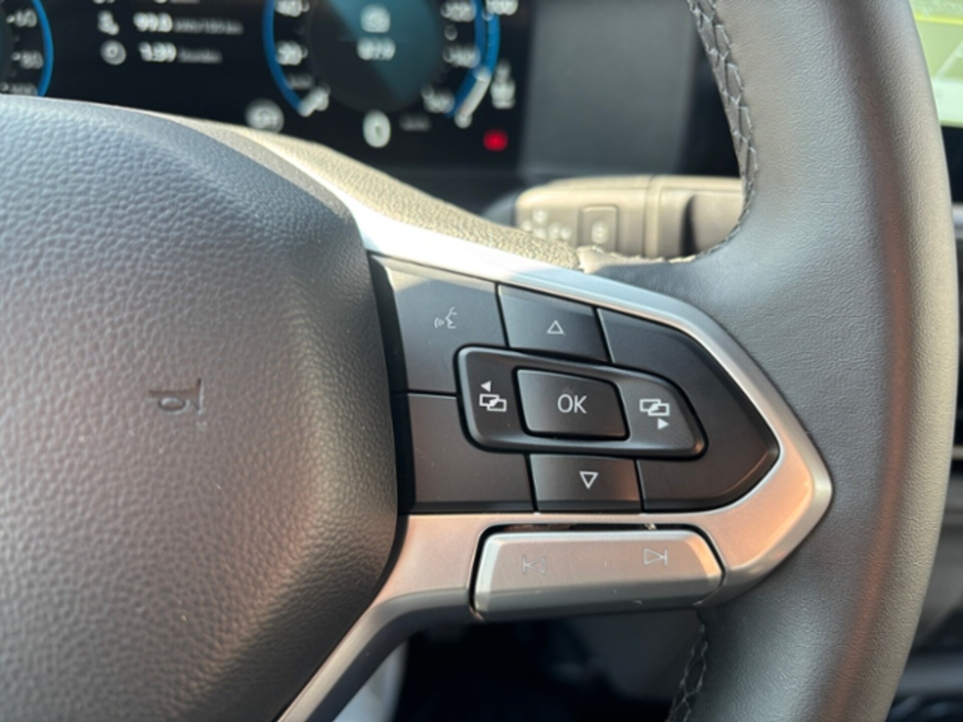 Volkswagen e-Caravelle Life