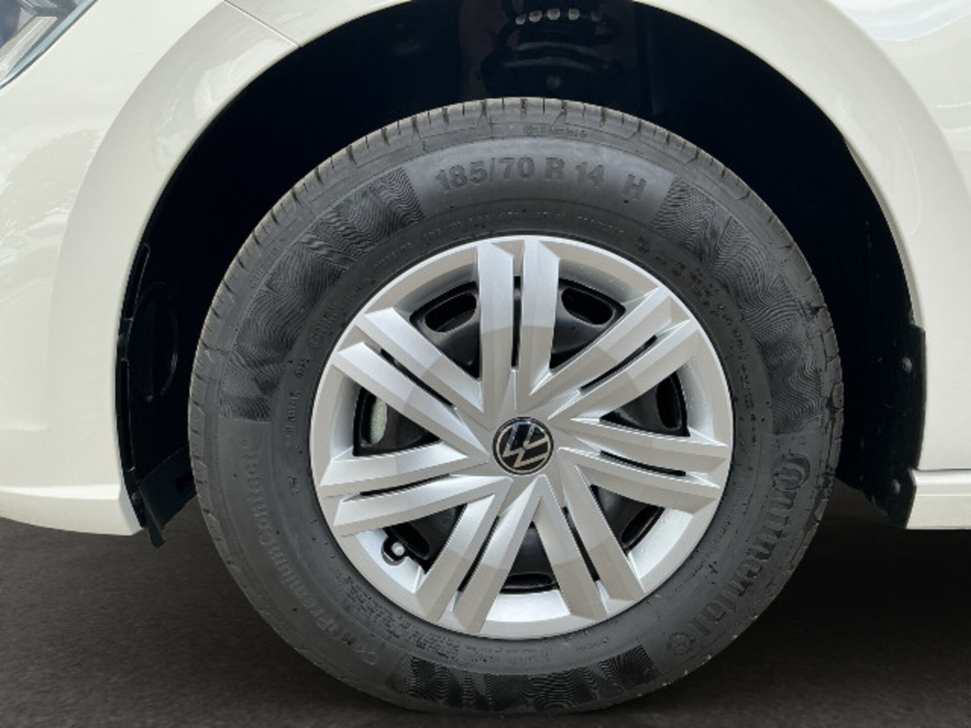 Volkswagen Polo Basis-Modell
