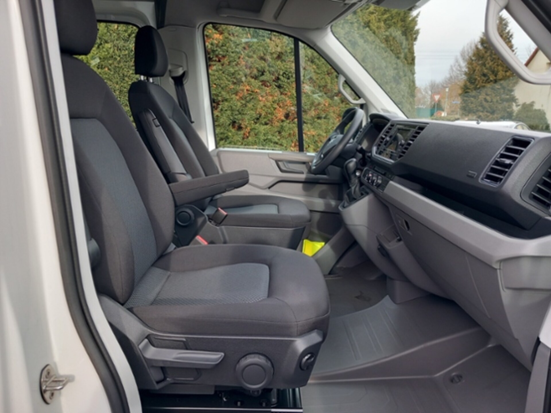 Volkswagen Crafter Kasten langer Radstand