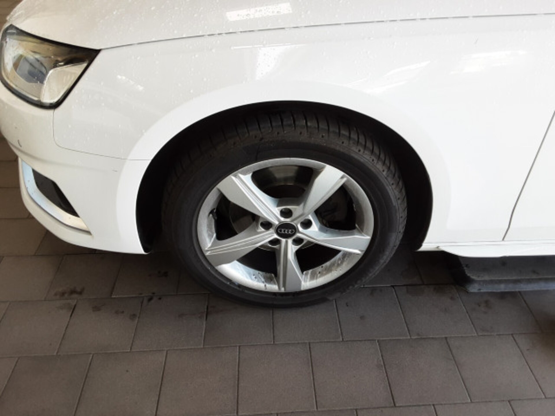 Audi A4 Avant Advanced