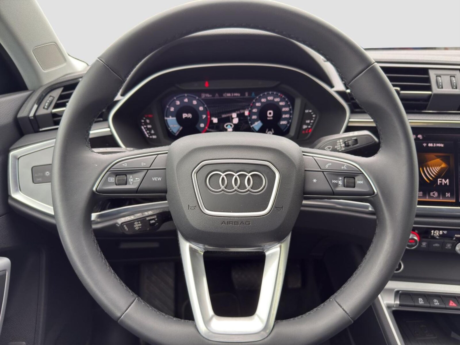 Audi Q3 – Bild 15