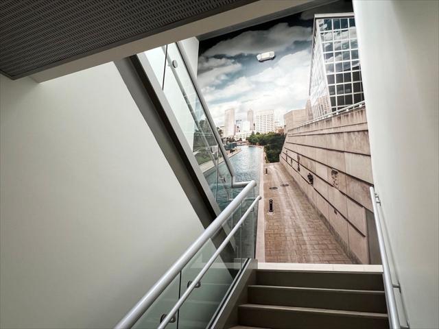 View 24