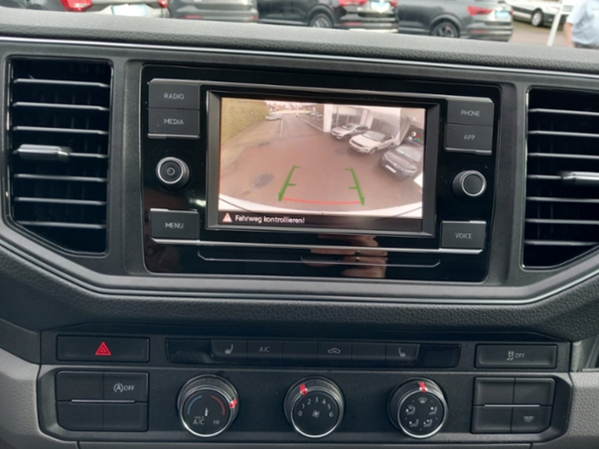 Volkswagen Crafter Kasten langer Radstand