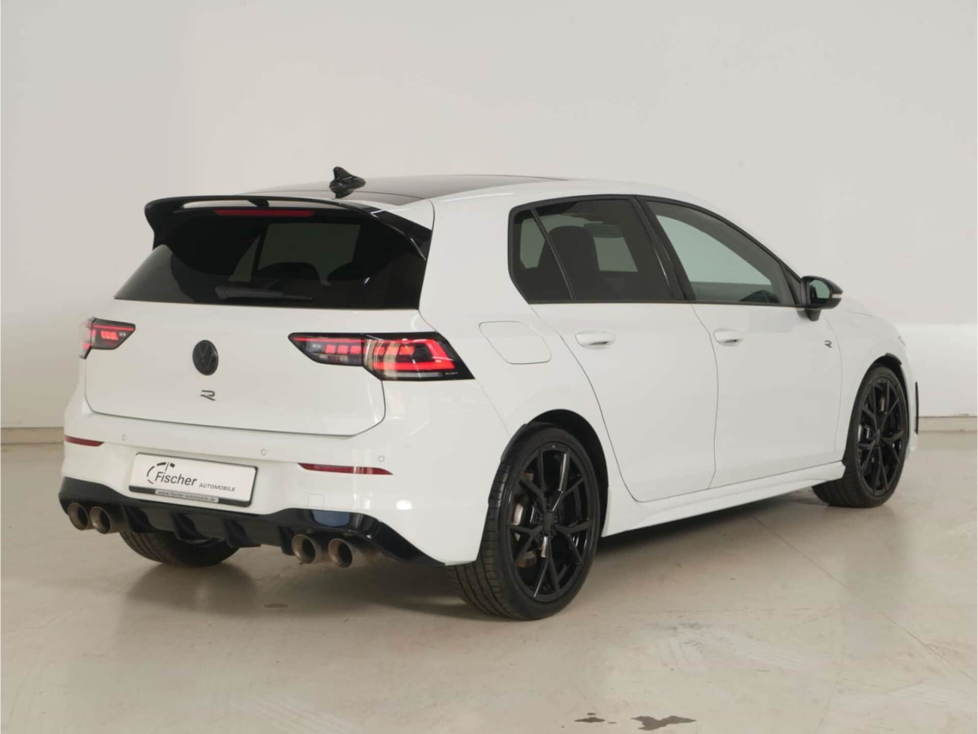 Volkswagen Golf R Black Edition