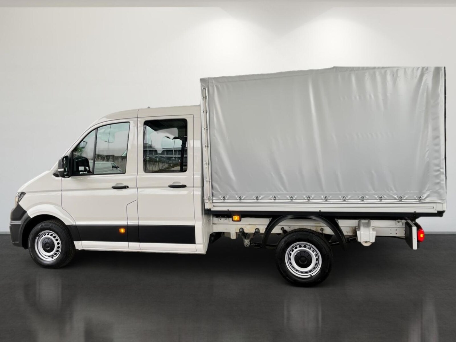 Volkswagen Crafter Doppelkabine mittlerer Radstand – Bild 8