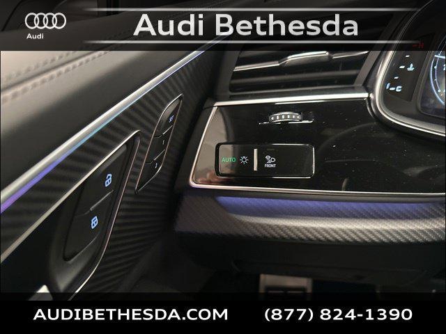 2026 Audi RS Q8 Base - Photo 14