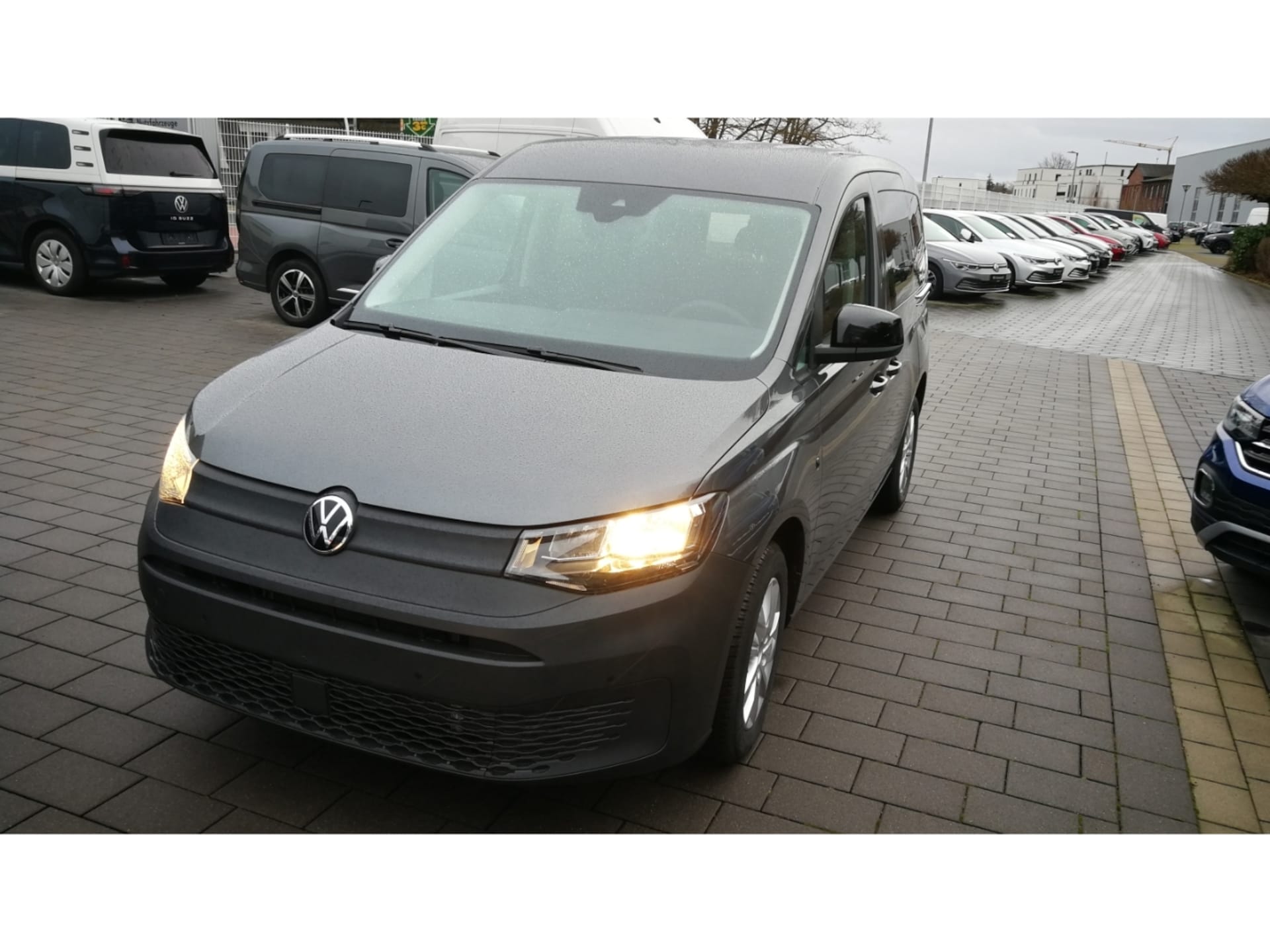 Volkswagen Caddy Basis-Modell
