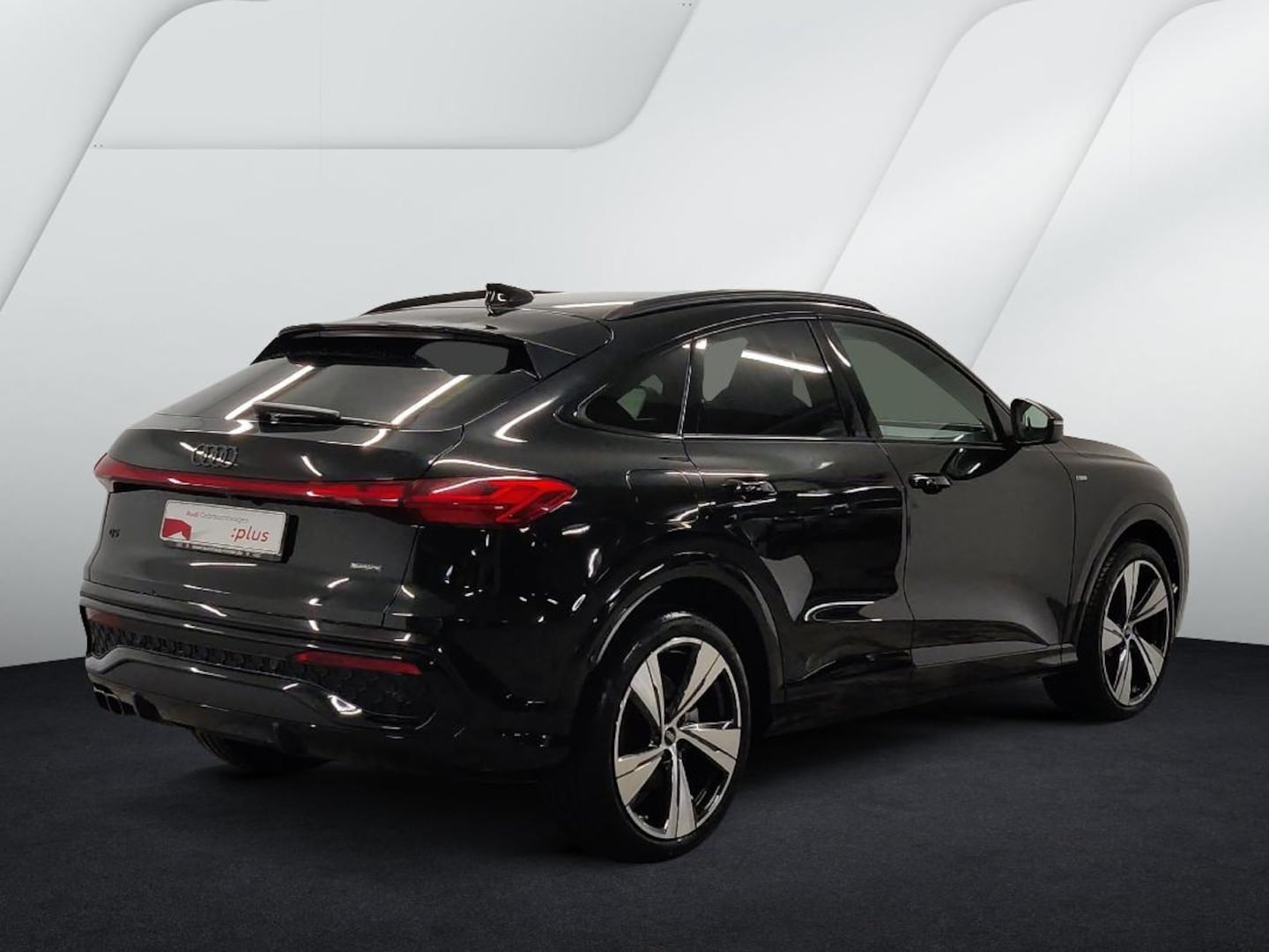 Bild über Audi Q5 Sportback TDI quattro 150 kW S tronic - für weitere Informationen kontaktieren Sie den Audi Partner