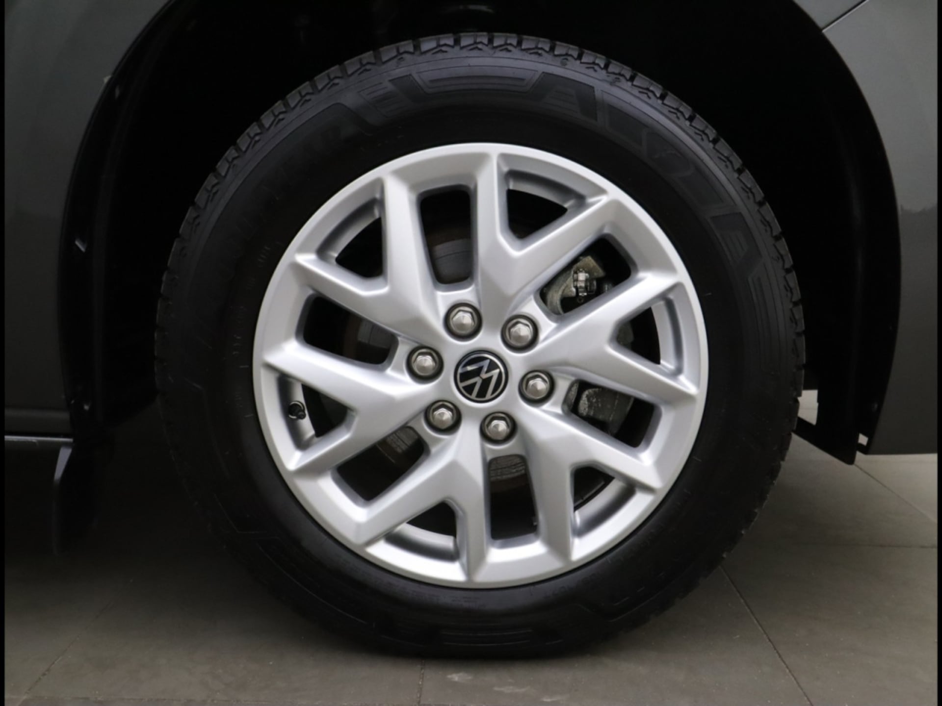 Volkswagen Caravelle Style