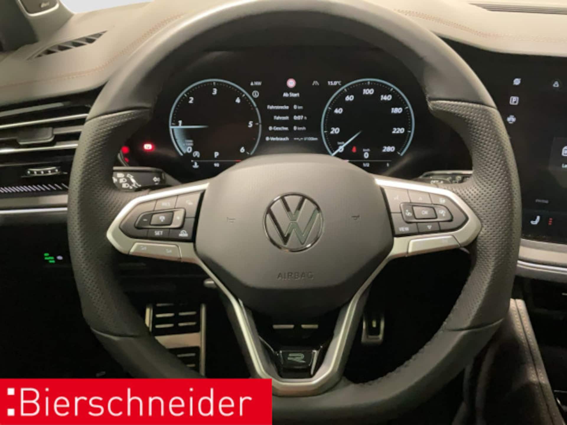 Volkswagen Touareg R-Line