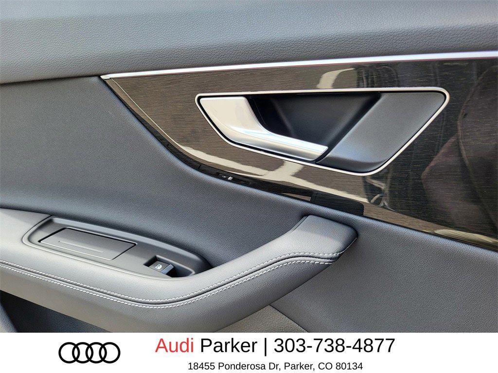 2025 Audi Q7 Premium Plus - Photo 13