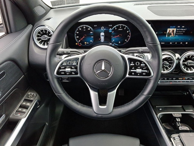 2023 Mercedes-Benz GLB 250