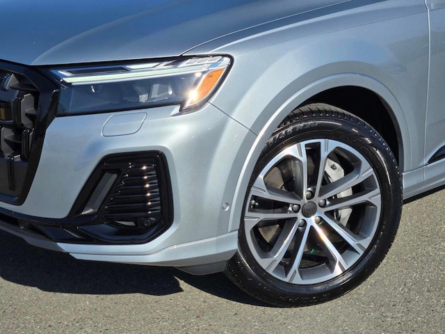 2026 Audi Q7 Premium Plus - Photo 10
