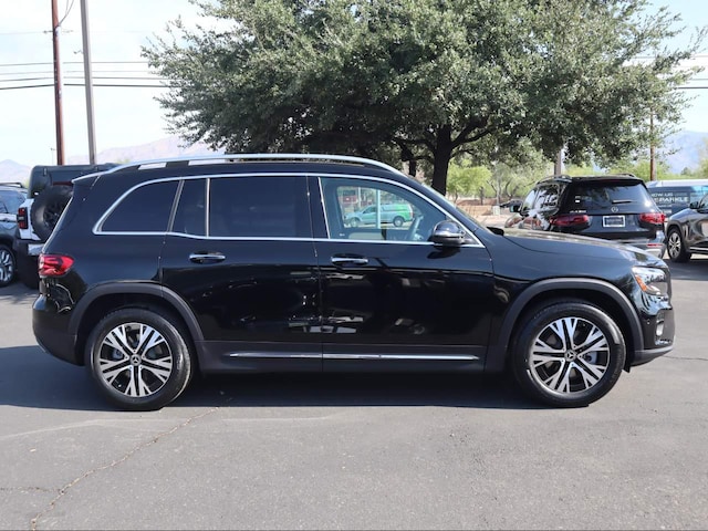 2026 Mercedes-Benz GLB 250