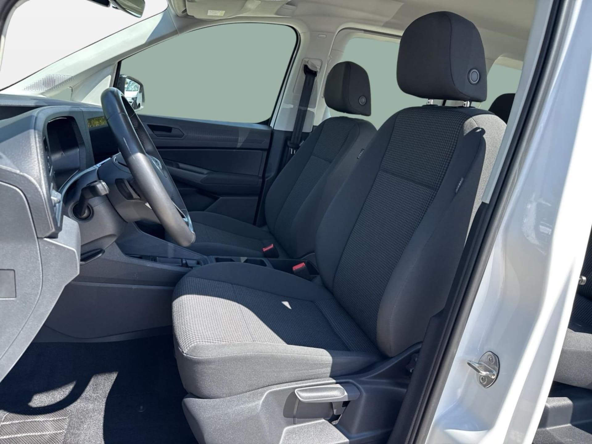 Volkswagen Caddy Basis-Modell
