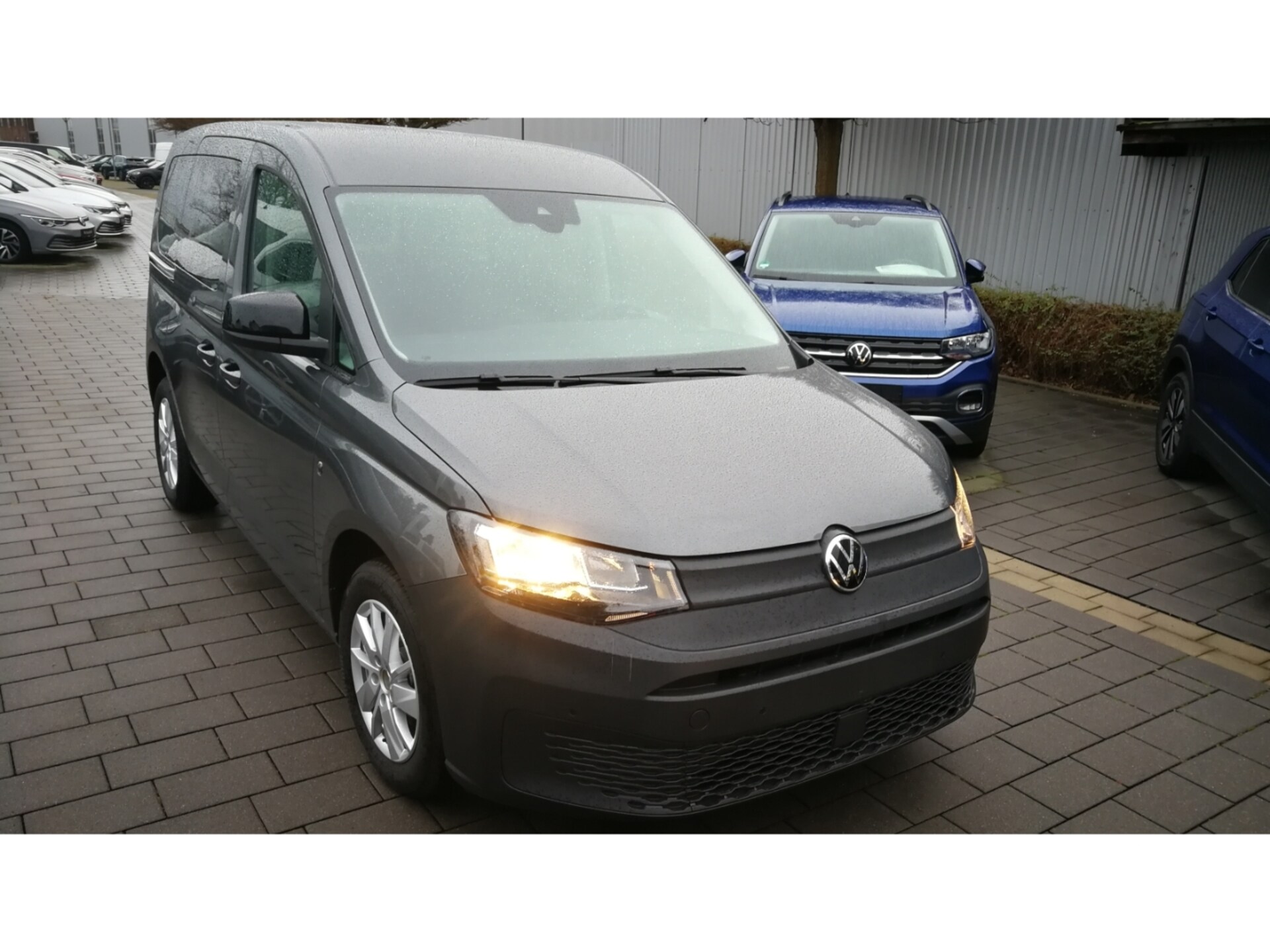 Volkswagen Caddy Basis-Modell