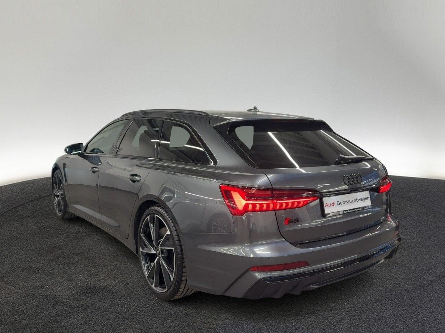 Bild über Audi S6 Avant TDI quattro tiptronic - für weitere Informationen kontaktieren Sie den Audi Partner