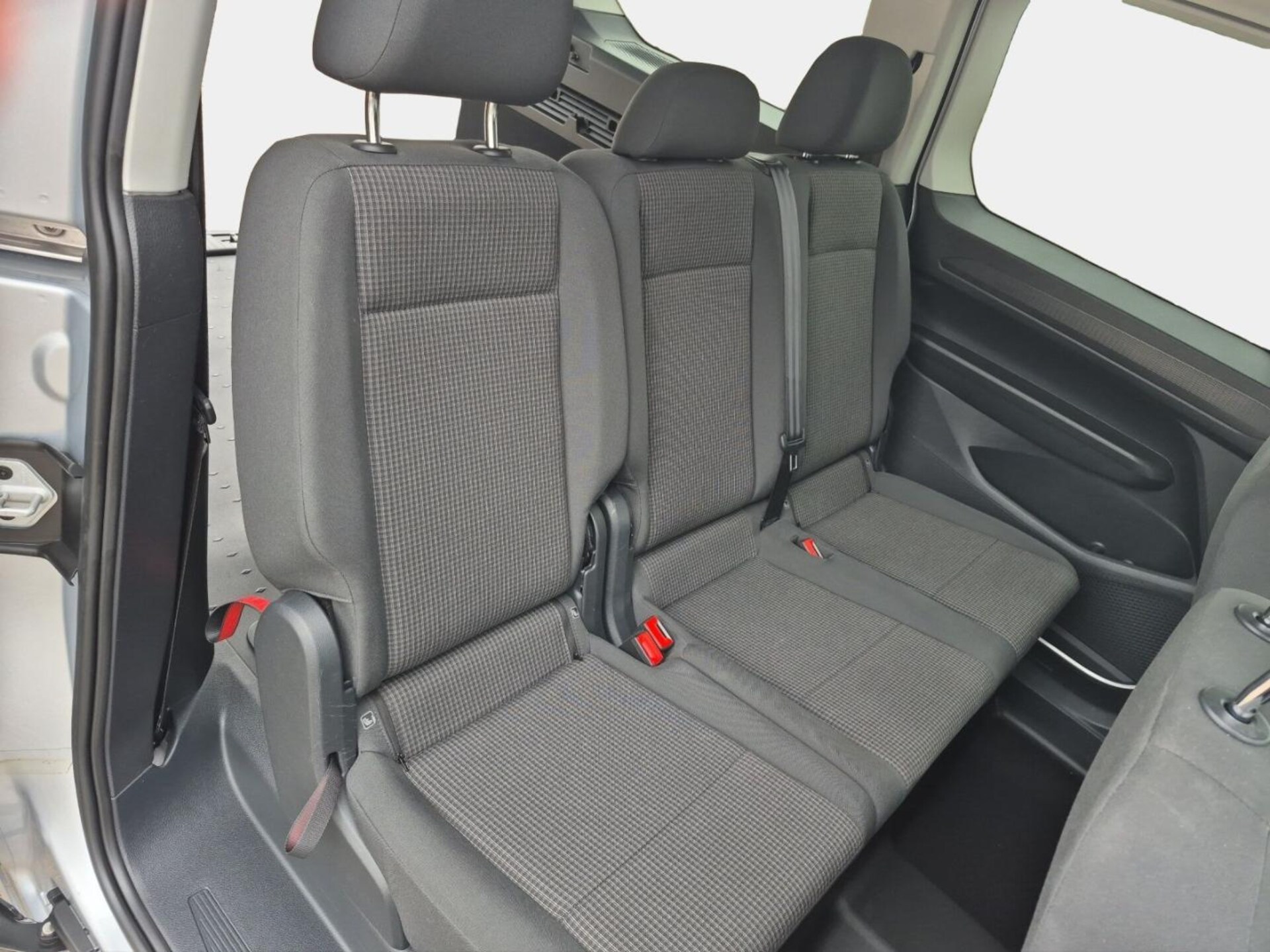 Volkswagen Caddy Maxi Kombi Basis-Modell