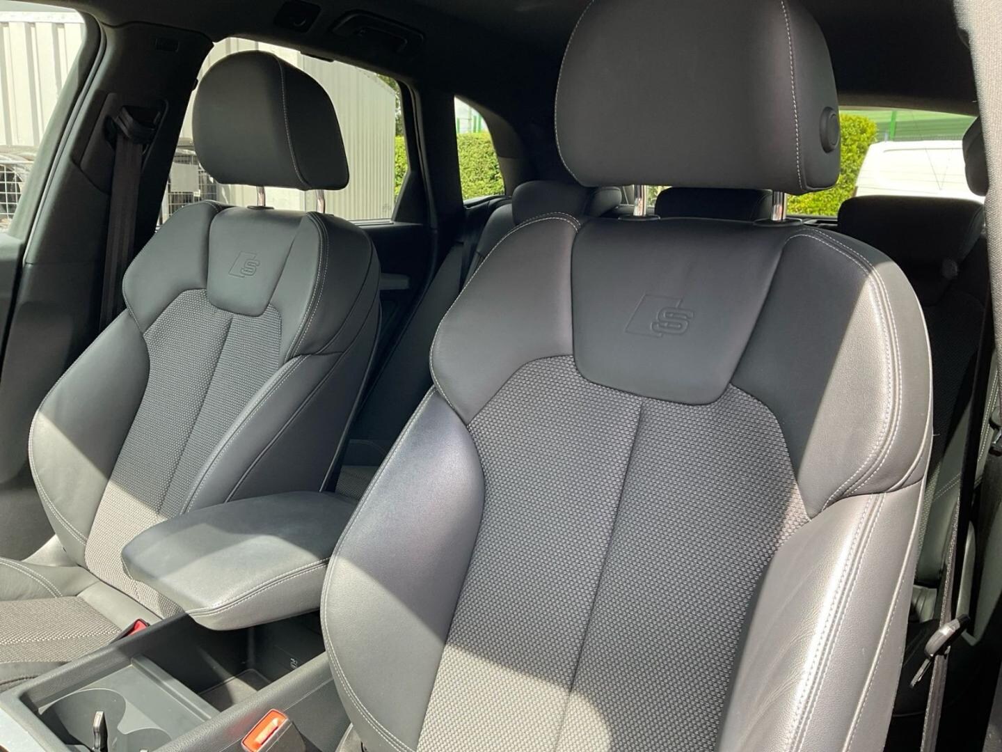 Bild über Audi Q5 TFSI e S line 50 TFSI e quattro S tronic - für weitere Informationen kontaktieren Sie den Audi Partner