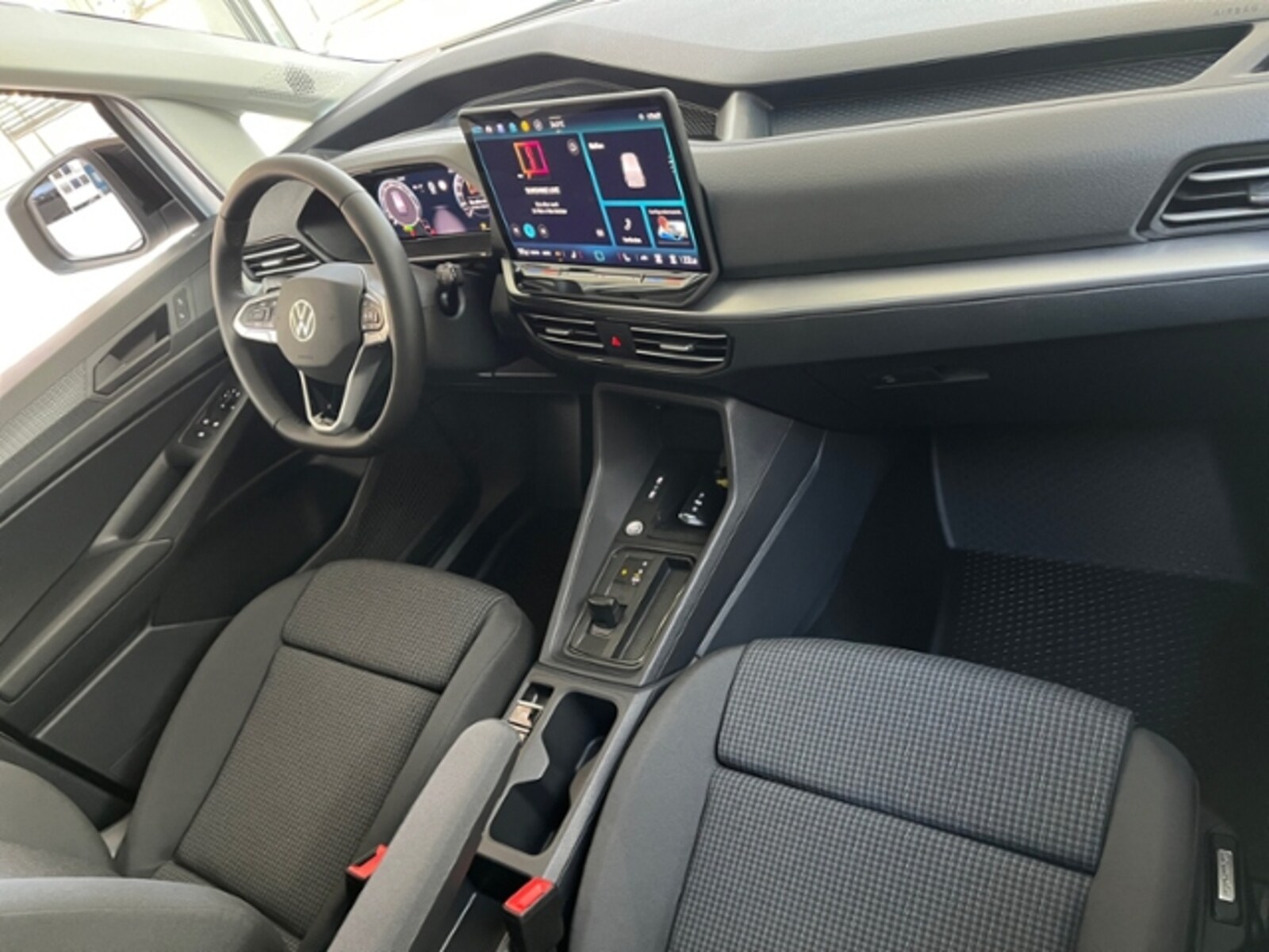Volkswagen Caddy Cargo – Bild 10