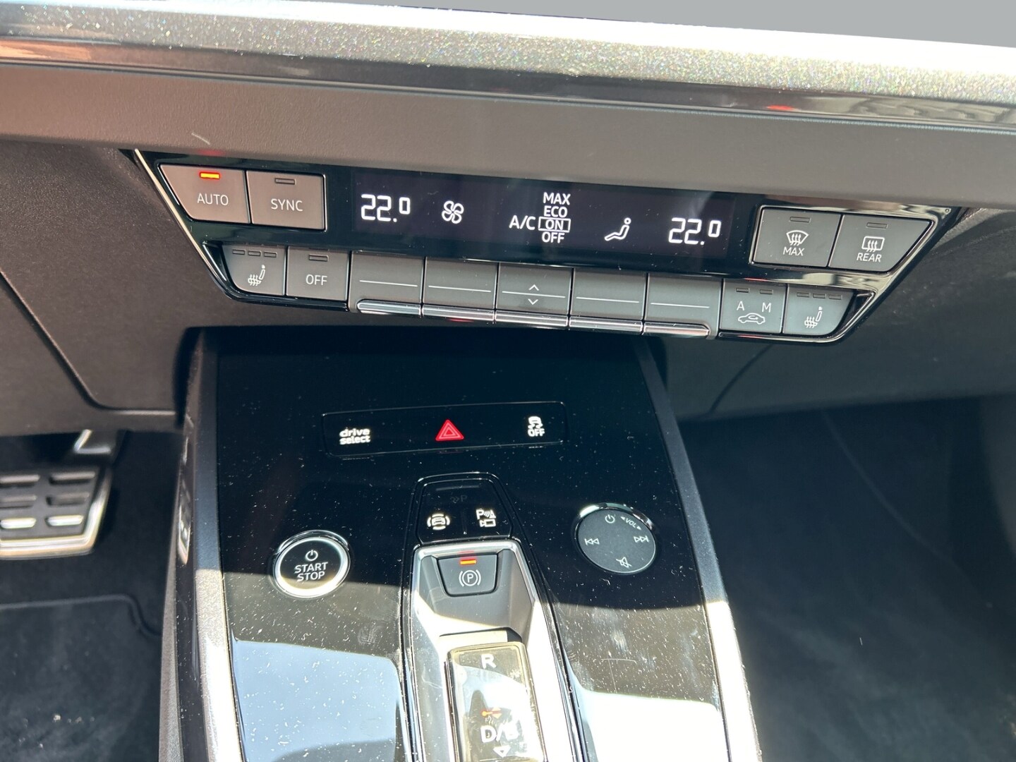 Image about Audi Q4 e-tron 45 e-tron quattro