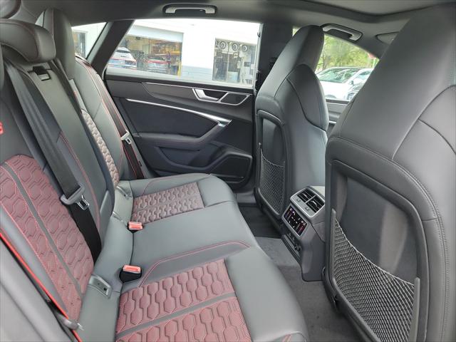 2025 Audi RS 7 Base - Photo 13