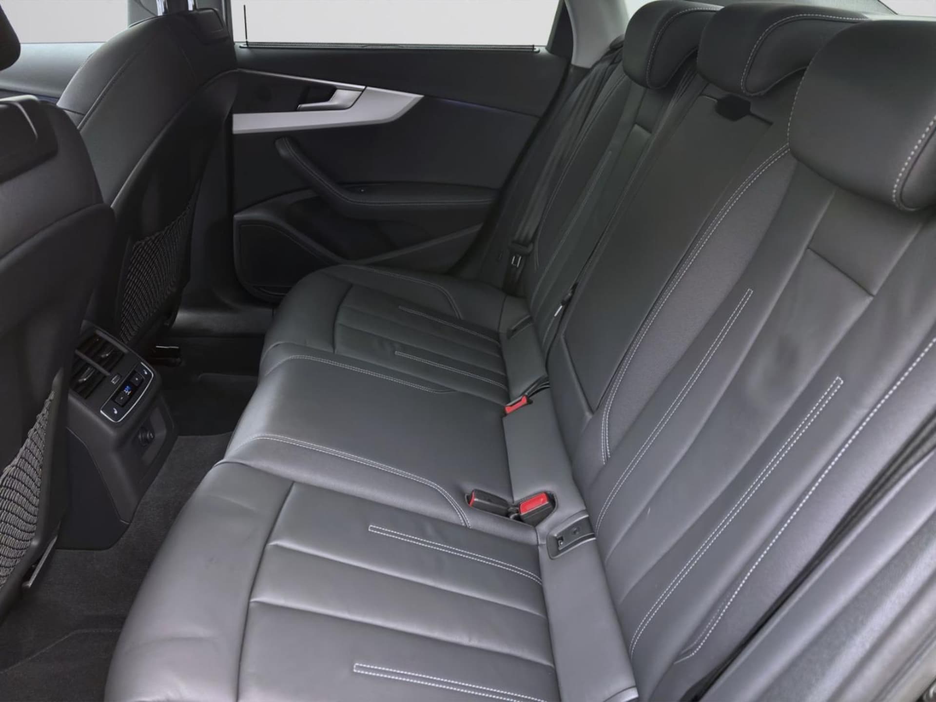 Audi A4 Limousine Advanced
