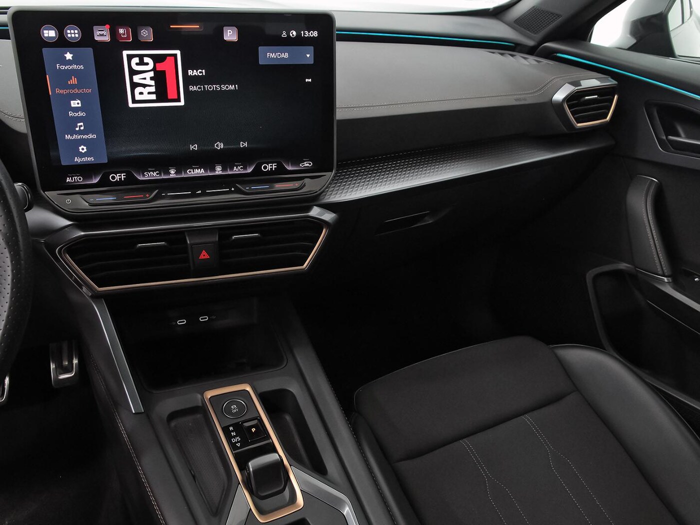 CUPRA Formentor 1.5 eTSI DSG 110 kW (150 CV) — photo 9