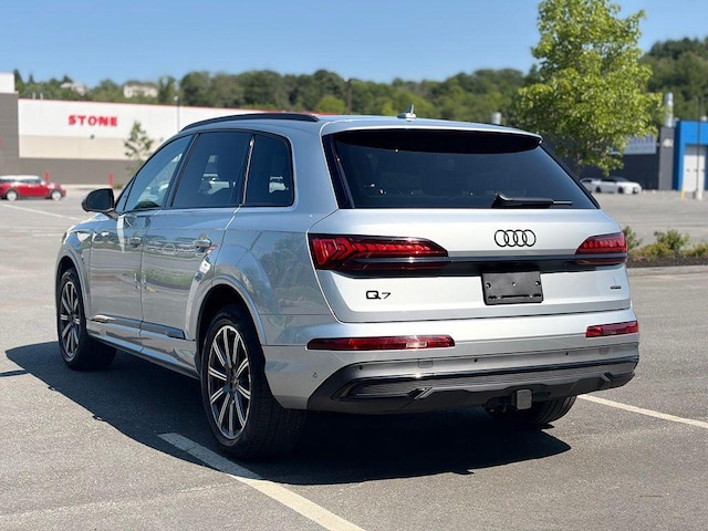 2023 Audi Q7
