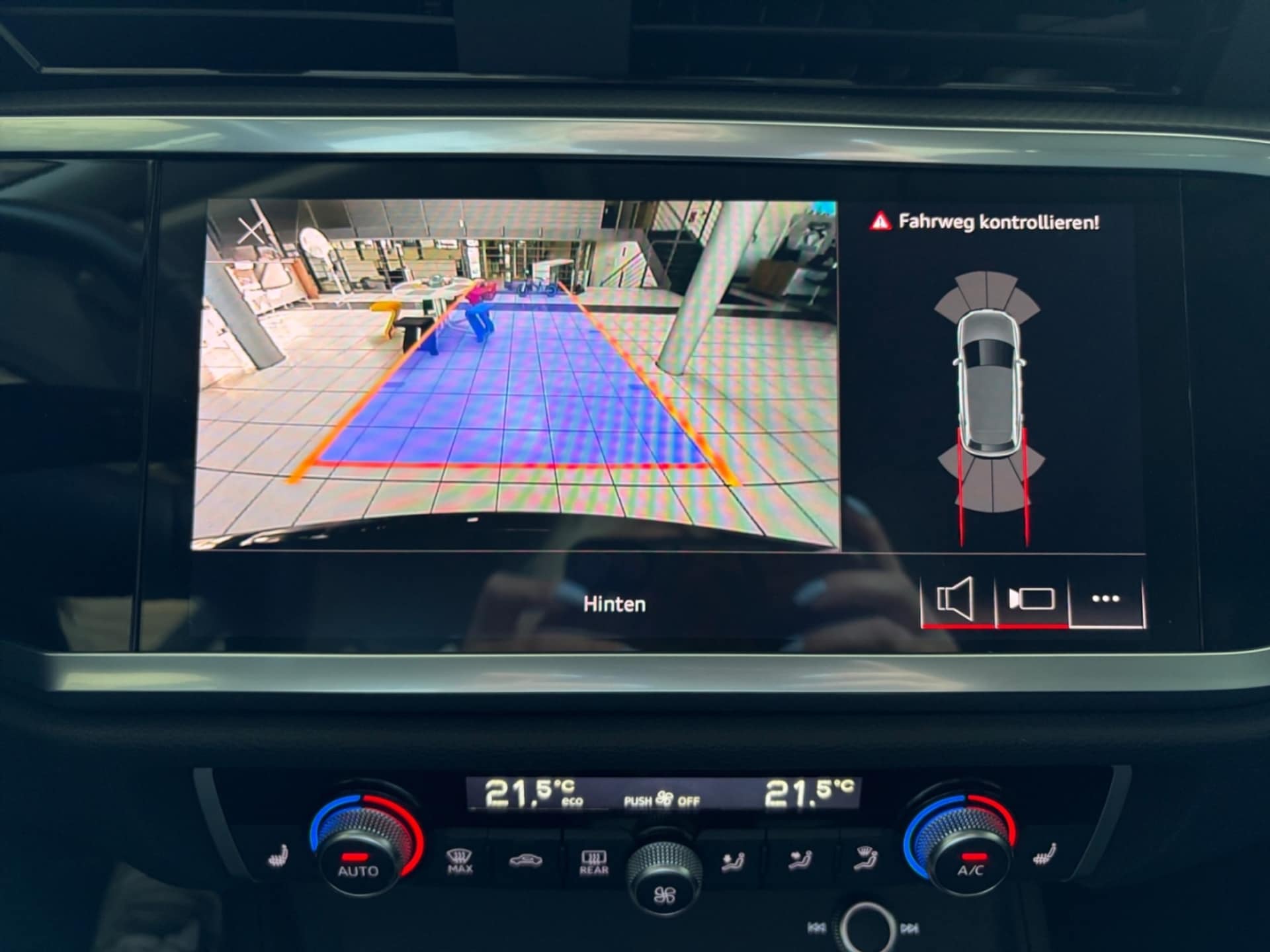 Audi Q3 TFSI e S line