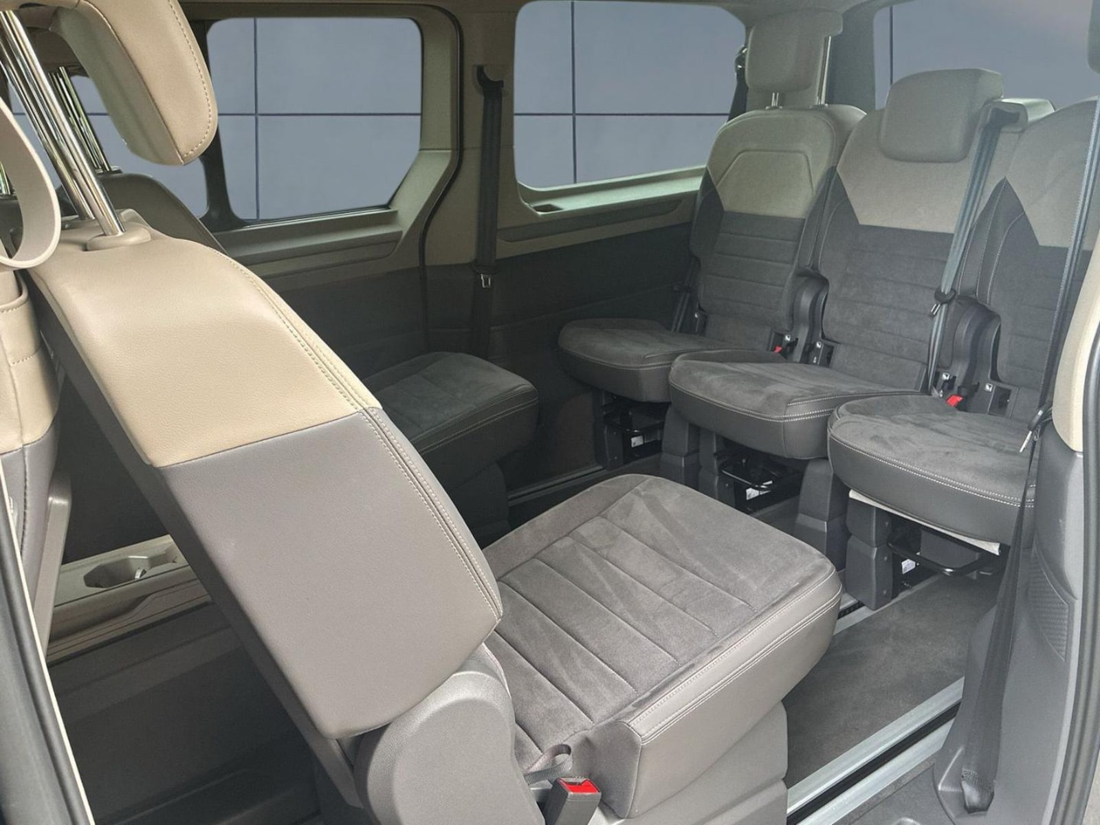 Volkswagen Multivan Langversion – Bild 10