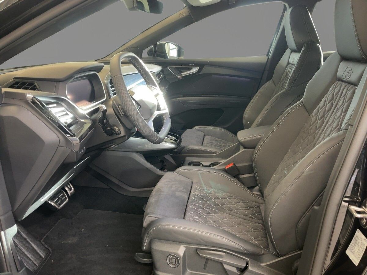 Image about Audi Q4 e-tron 45 e-tron