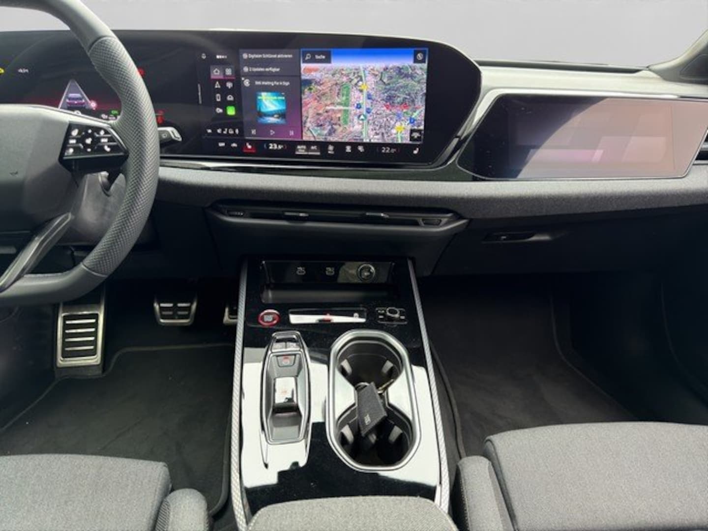 Bild über Audi A6 Avant edition one TDI quattro 150 kW S tronic - für weitere Informationen kontaktieren Sie den Audi Partner