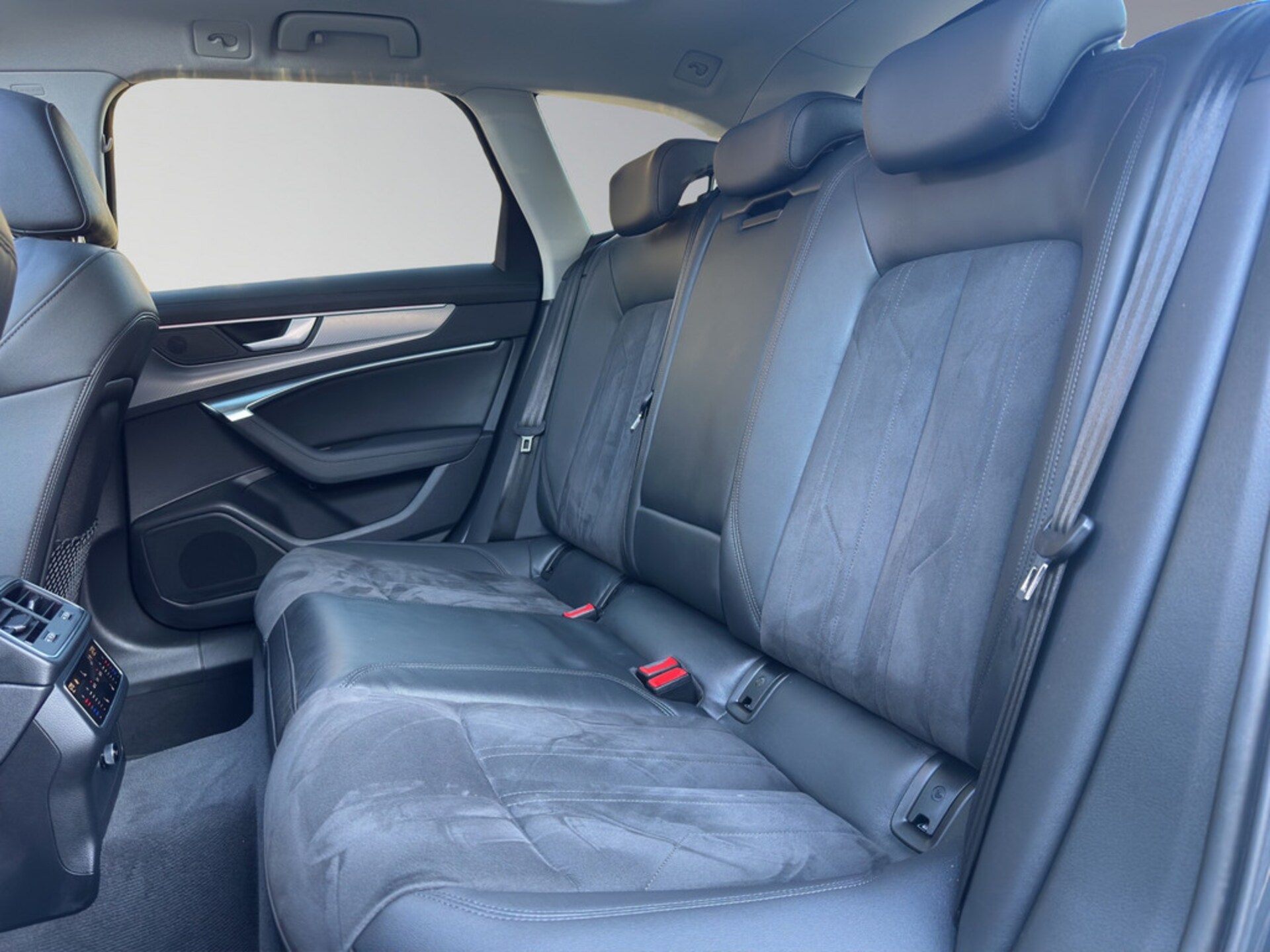 Audi A6 Avant TFSI e Design